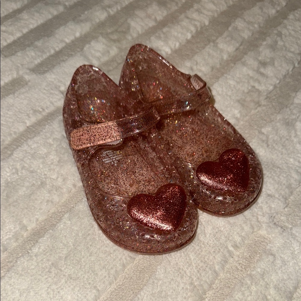 Old Navy Pink Jelly Sandals with Heart Detail NWOT